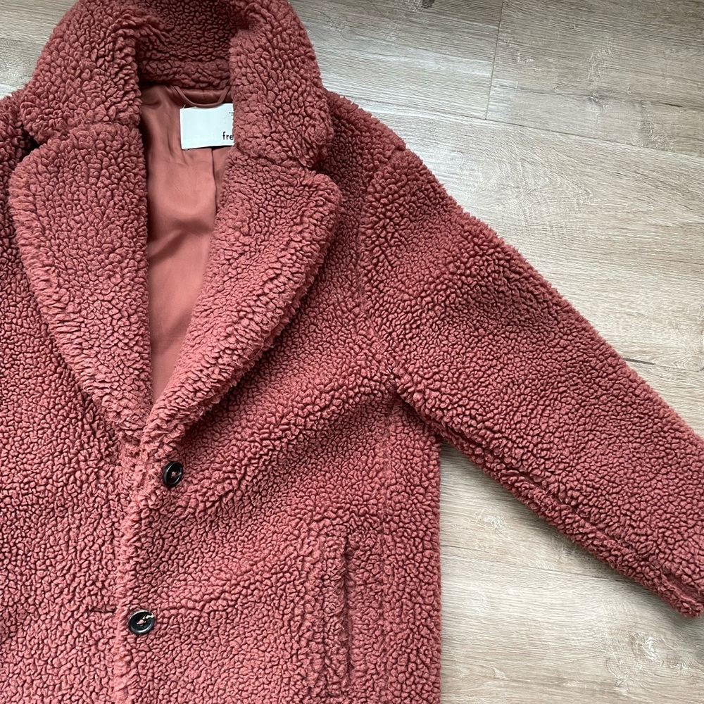 Aritzia Wilfred Free Teddy Coat